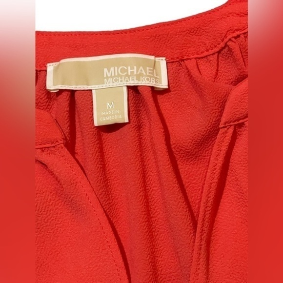 Michael Kors Coral  V-Neck Tunic With Zipper Size Medium - Picture 2 of 7